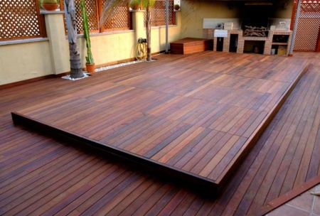 Terrasse en bois : madrier ou sapin, quel bois choisir ?